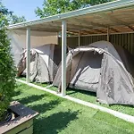 Garden Camping *