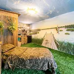 Garden Camping *