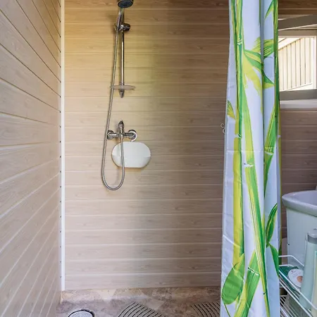 Kamp alanı Garden Tallinn