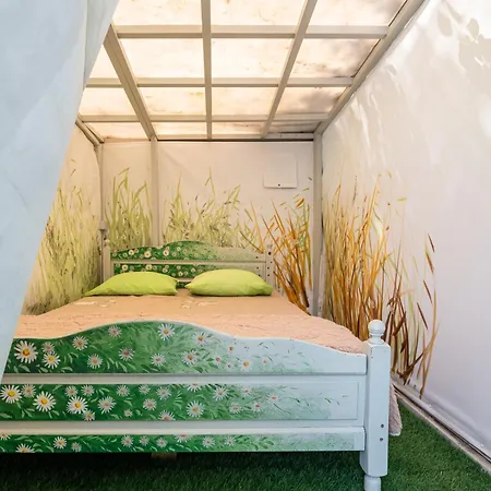 Campsite Garden *